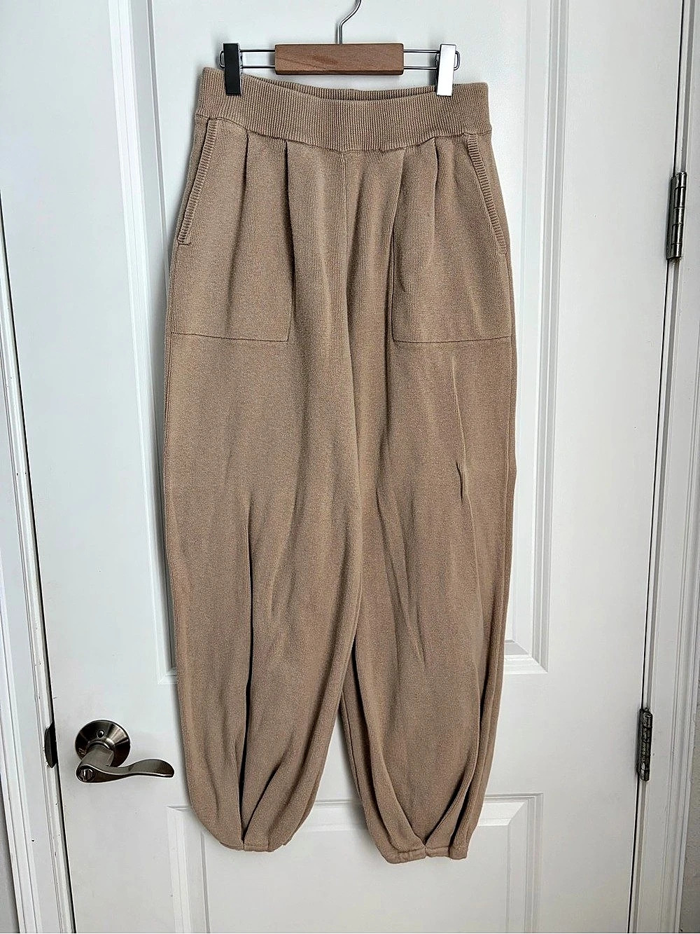 Brown Jogger Pants Size Small Like New